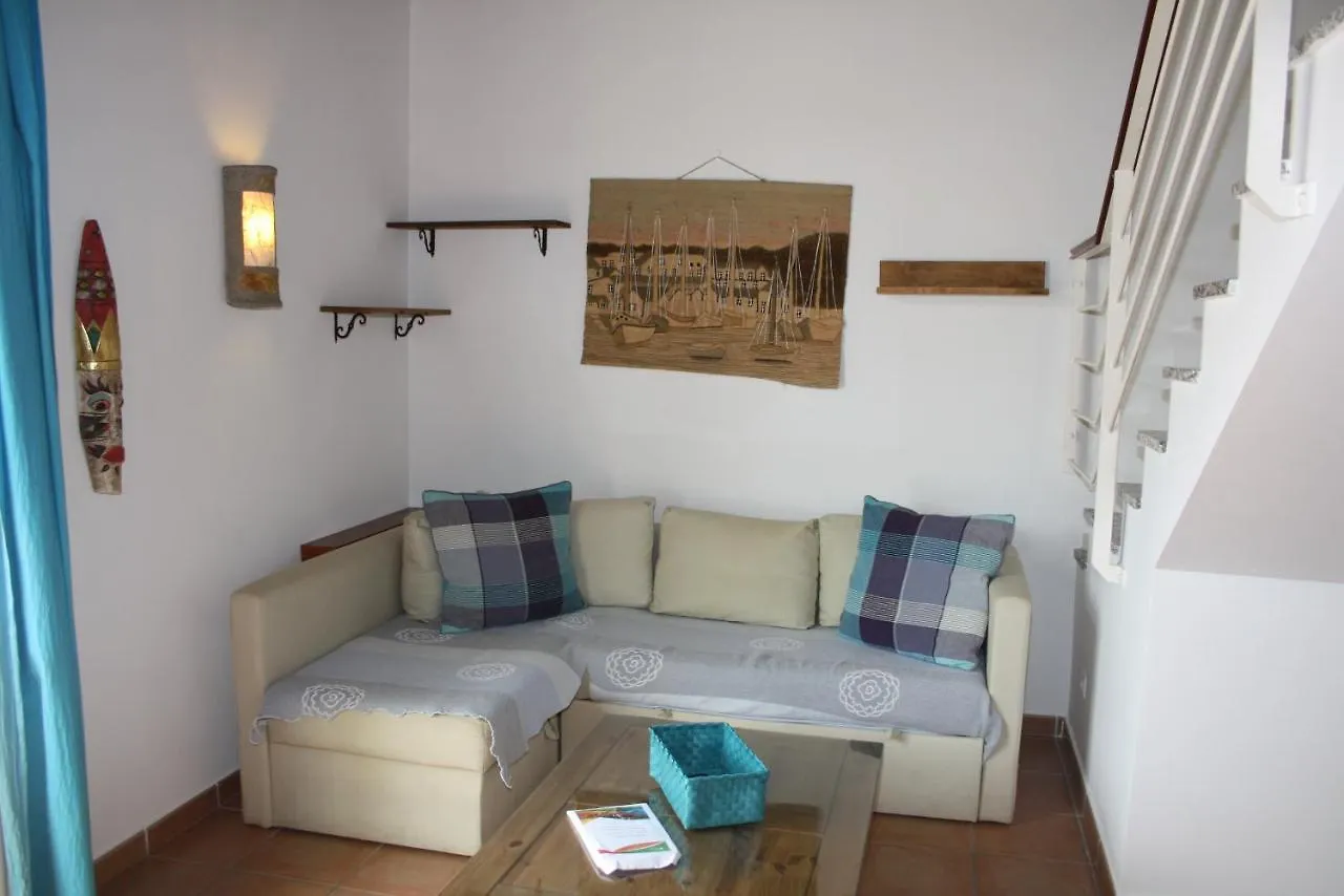 Bravo'S Apartment Cotillo 4